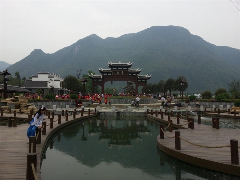 景區(qū)內(nèi)為什么要安裝負(fù)氧離子監(jiān)測(cè)設(shè)備？