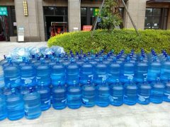 飲用桶裝水中會(huì)含有多少微生物？